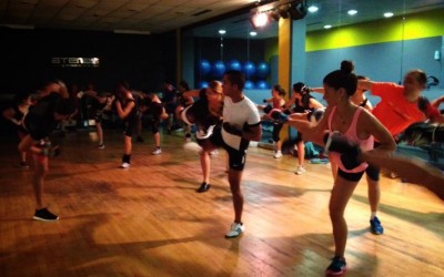 Cómo se hace Body Combat en el Gimnasio Atenas